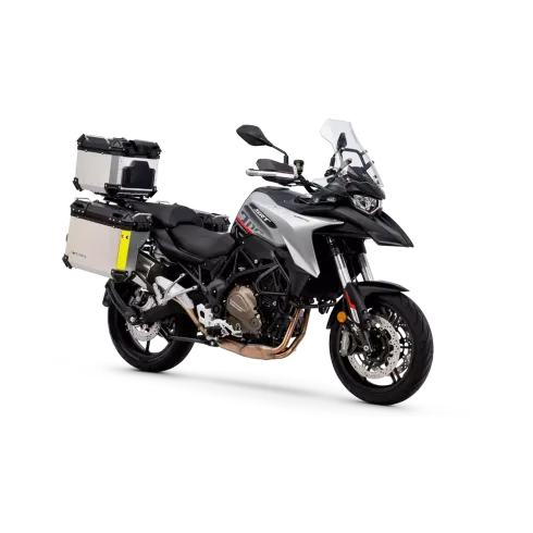 Trail QJmotor STR 700