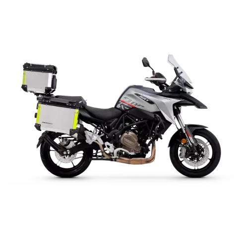 Trail QJmotor STR 700